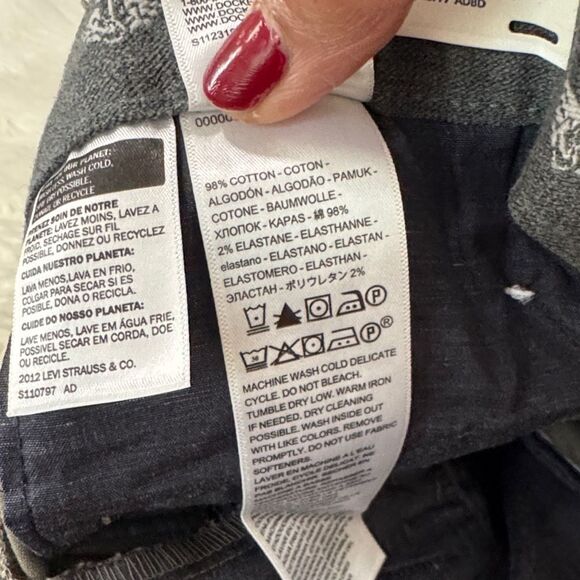 Dockers Bundle  Men's Chinos - Dark Gray and Brown Size 38X32 NWT - Picture 8 of 11